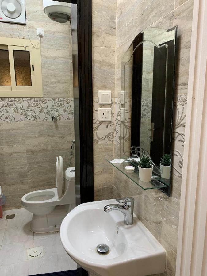 Economic Homes Apartments Янбу Екстериор снимка