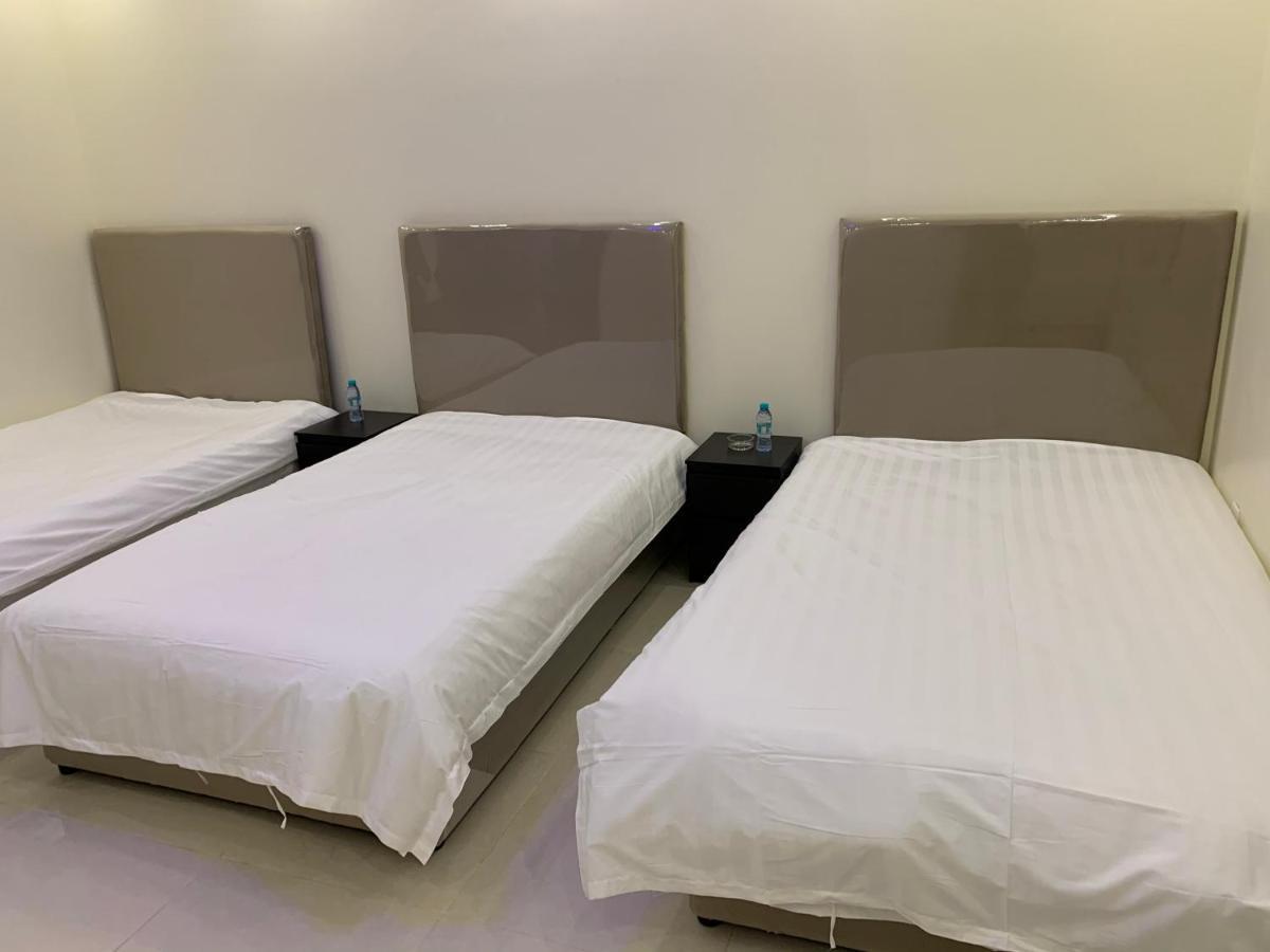 Economic Homes Apartments Янбу Екстериор снимка